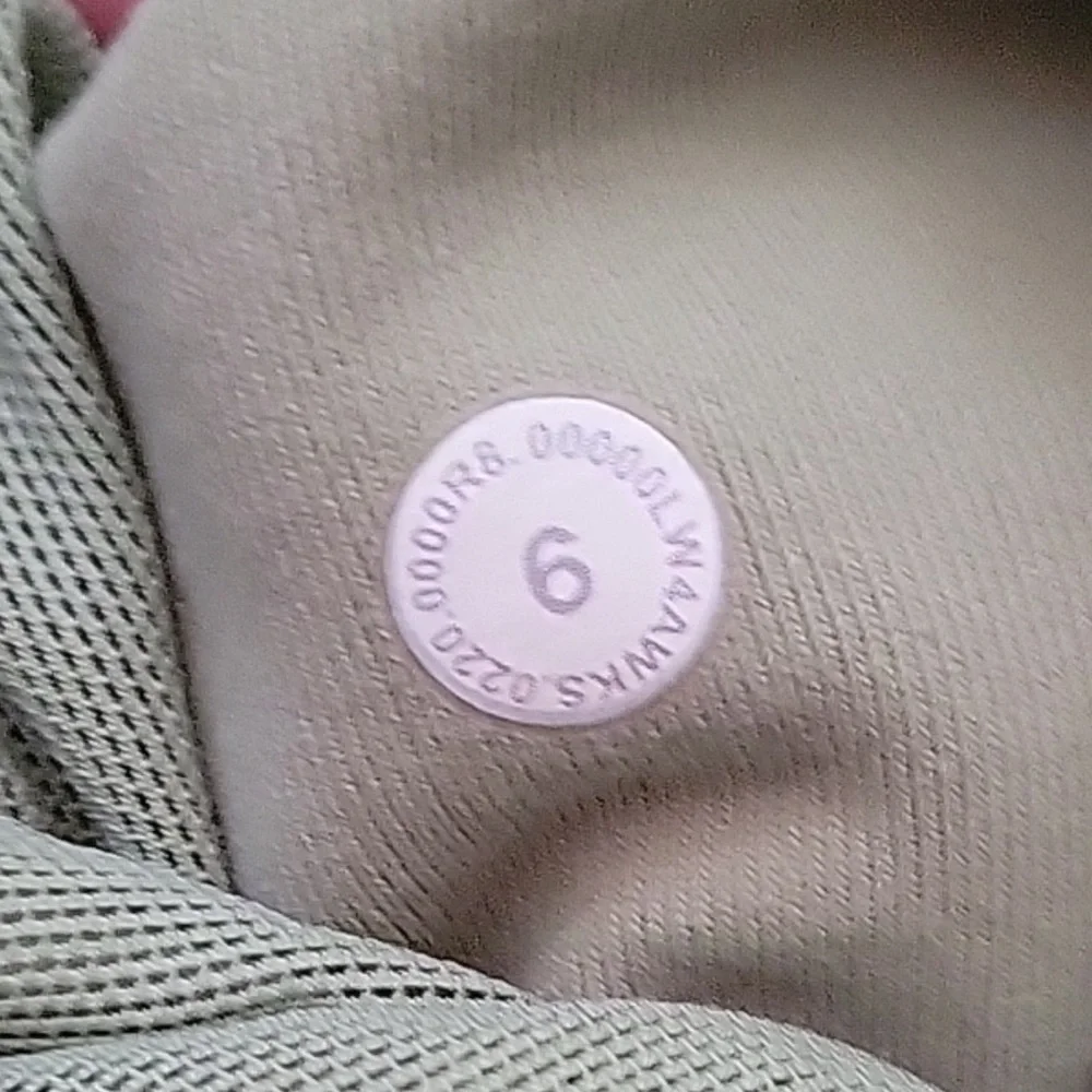Lululemon Define Jacket - Picture 3 of 4